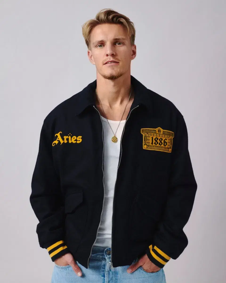 아스날 x Aries Wool Bomber Jacket